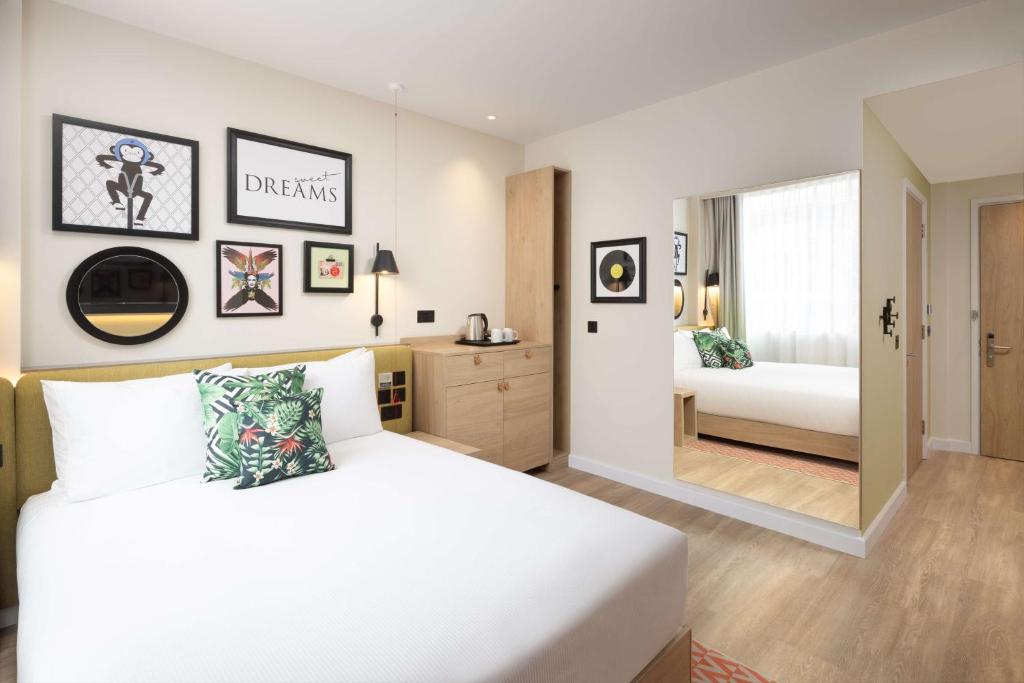 Hotel Name, Event Name
